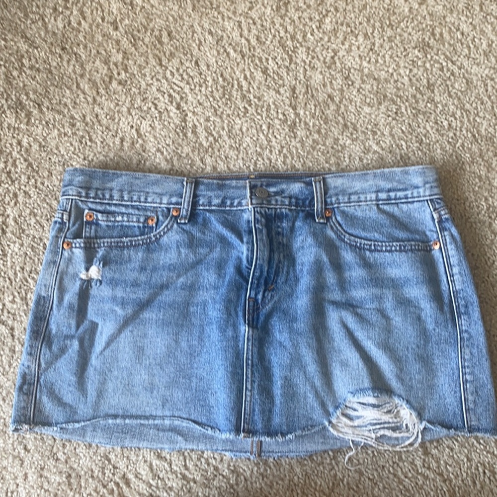 Levi denim skirt